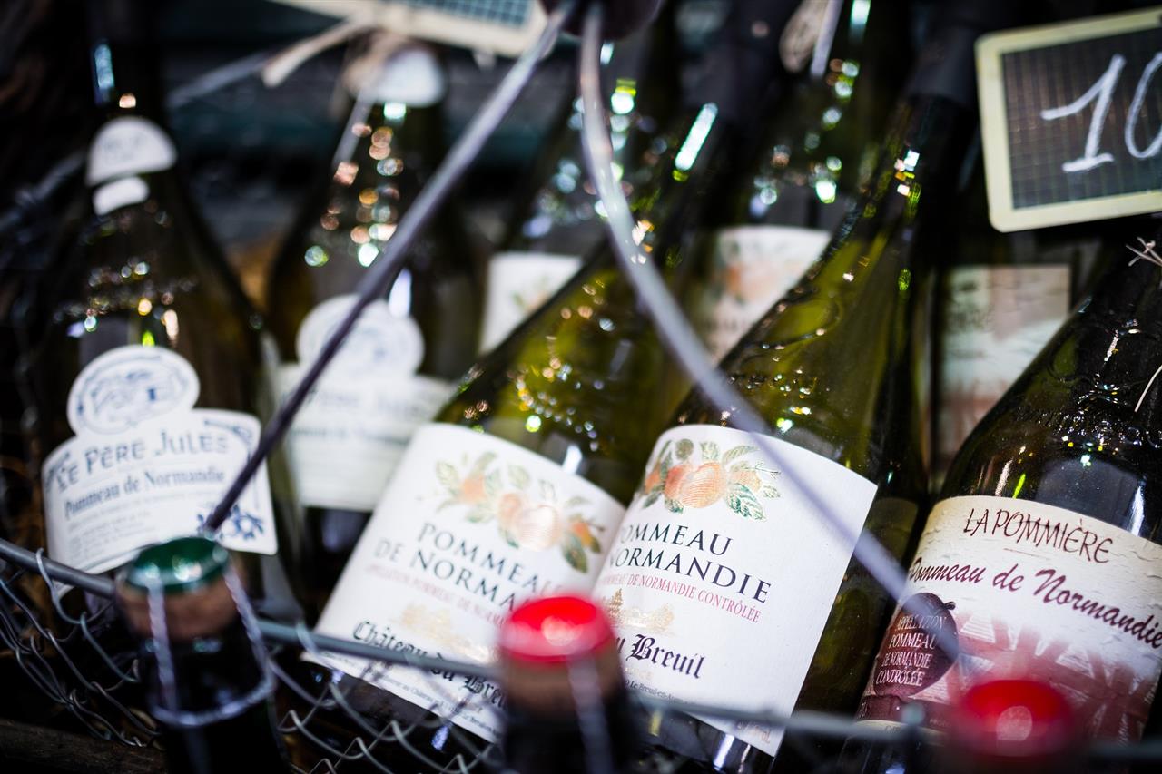 Hammer Hansen A/S har brevordnere og vingaver