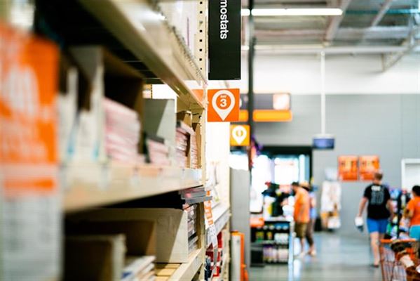 Effektiv lagringspladsoptimering med en lagerreol